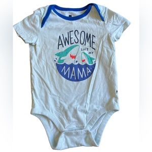 🌟🌟🌟3 for $10🌟🌟🌟Baby Gap Brannan’s Favorite SS Onesie Size 18-24 months
